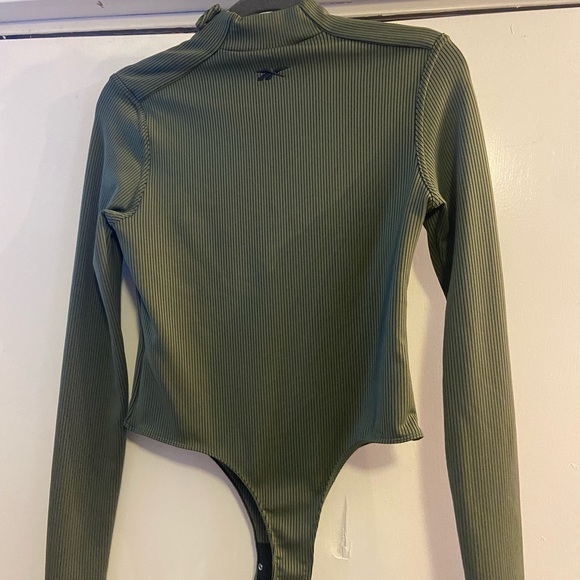 Never worn! Reebok x cardi b bodysuit - Picture 5 of 6